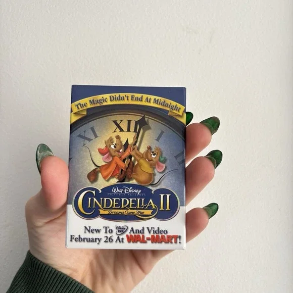 Vintage Cinderella 2 Movie Promo Pin Brooch Button Disney Y2K Blue Walmart - Picture 1 of 6